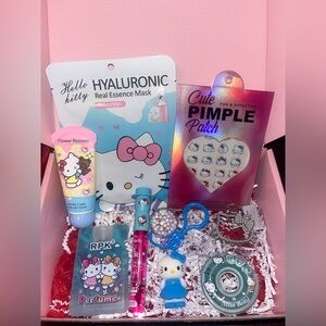 Hello Kitty Pink and Blue Skincare Set